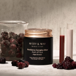 MARY & MAY - Vegan Blackberry Complex Glow Wash Off Pack 125 GR |  Mascarilla Antiedad Exfoliante
